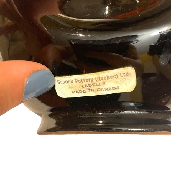 Vintage Red And Black Drip Pottery Vase - Picture 9 of 10